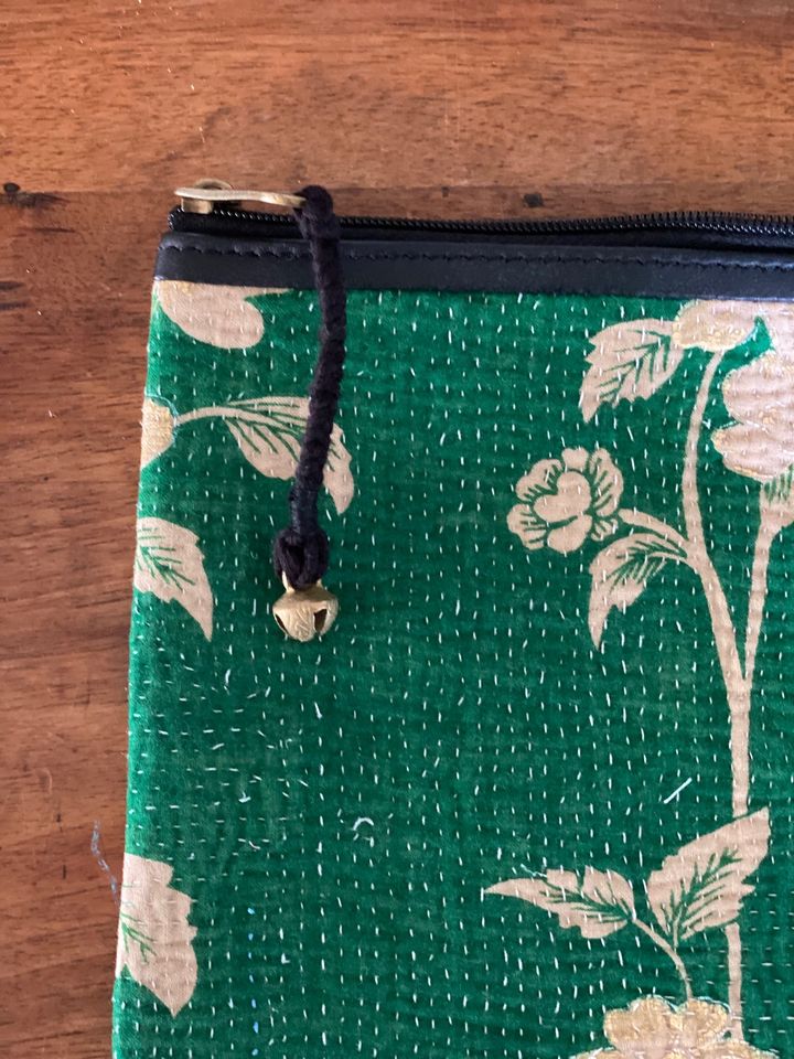 Pochette en Kantha Paula