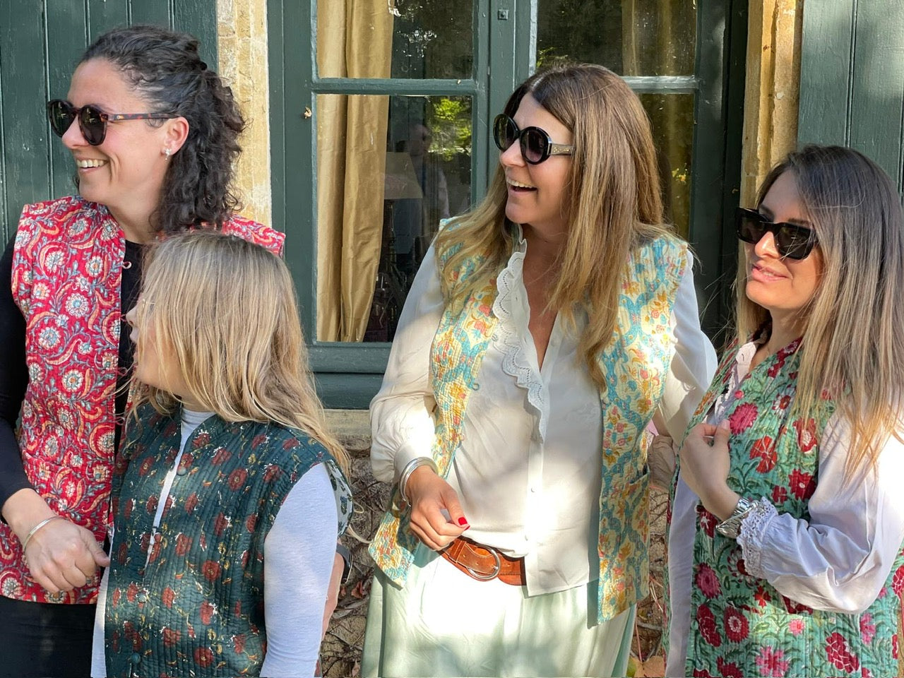 Gilet Kantha Adriana - Sans Manches Réversible Rouge Bleu Femme (M)