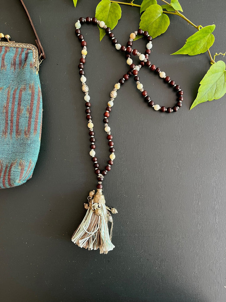 Collier spirituel Chota fait main – style tribal et bohème pour meditation au yoga