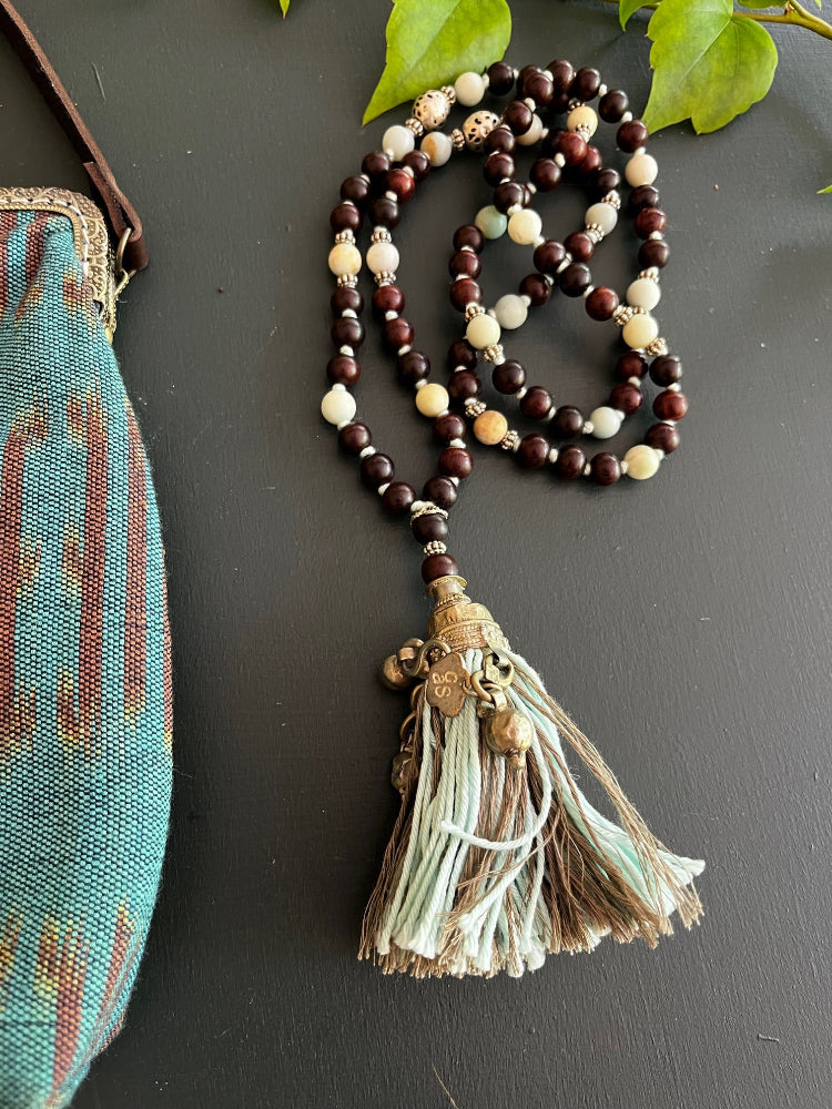 Collier spirituel Chota fait main – style tribal et bohème