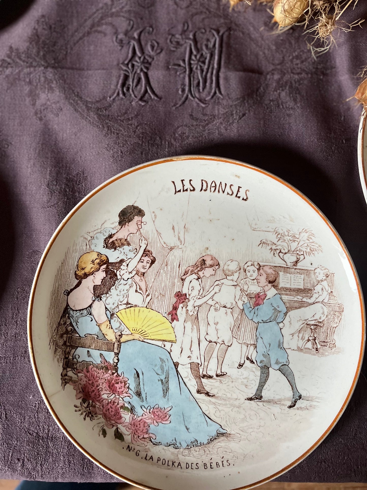 Salignac plates