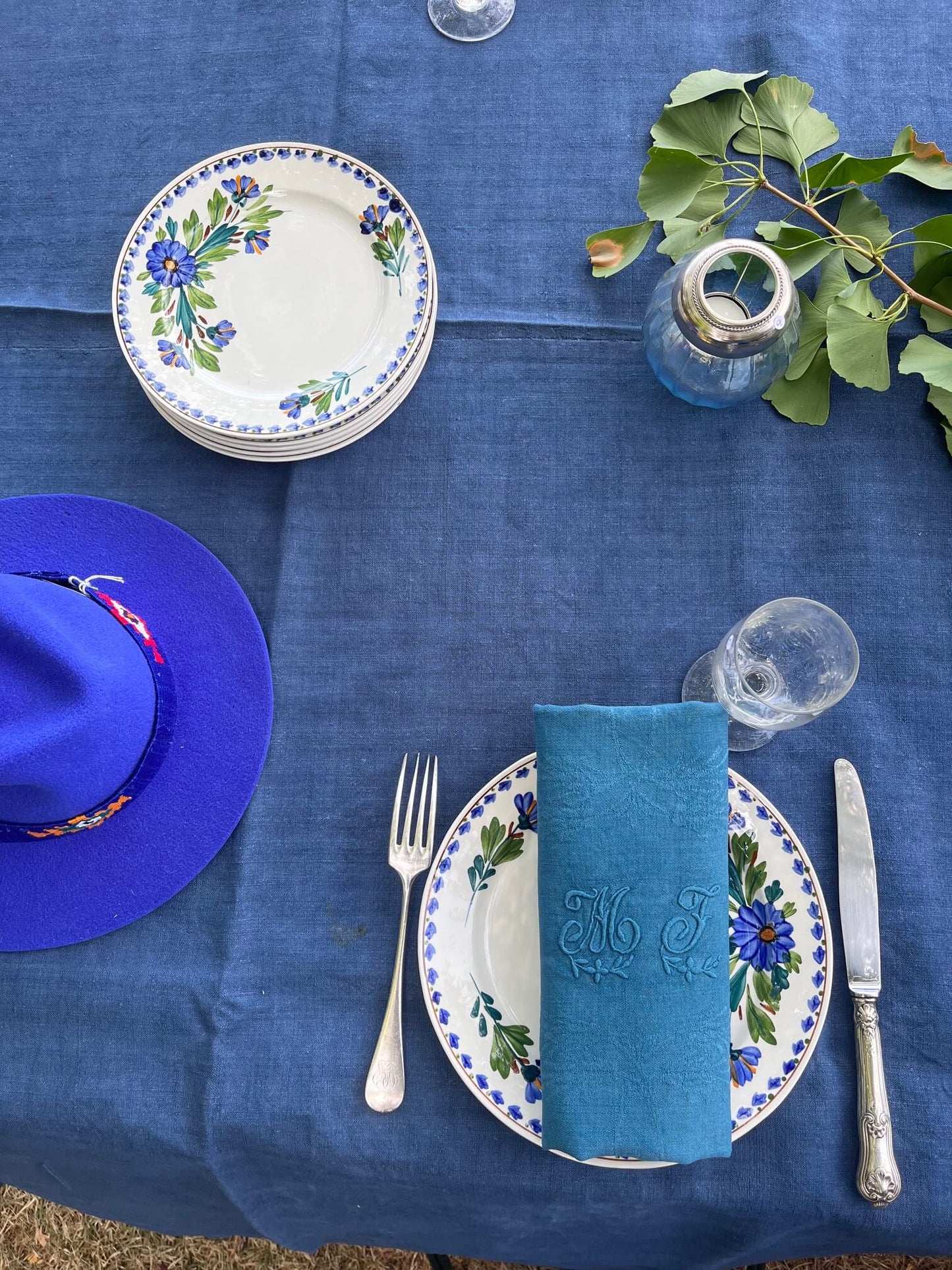 Nappe Ancienne Teinte Bleu Nuit – Linge Ancien Français – Pièce Unique