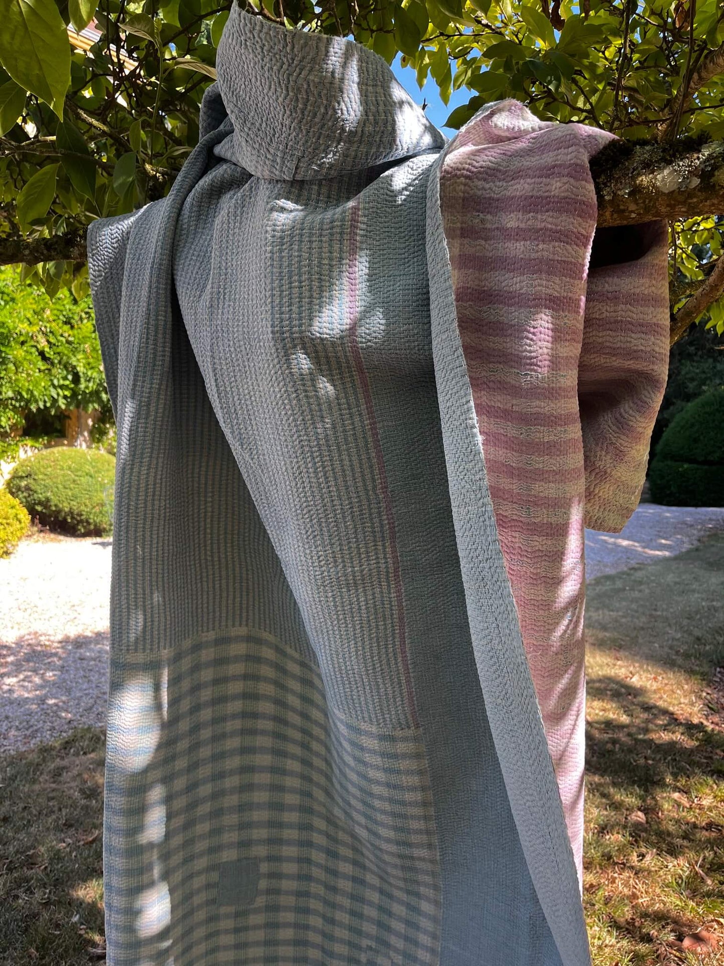 Reversible Handmade Indian Kantha – Pastel Blue & Mauve Cotton Bedspread – One-of-a-Kind 145 × 205 cm