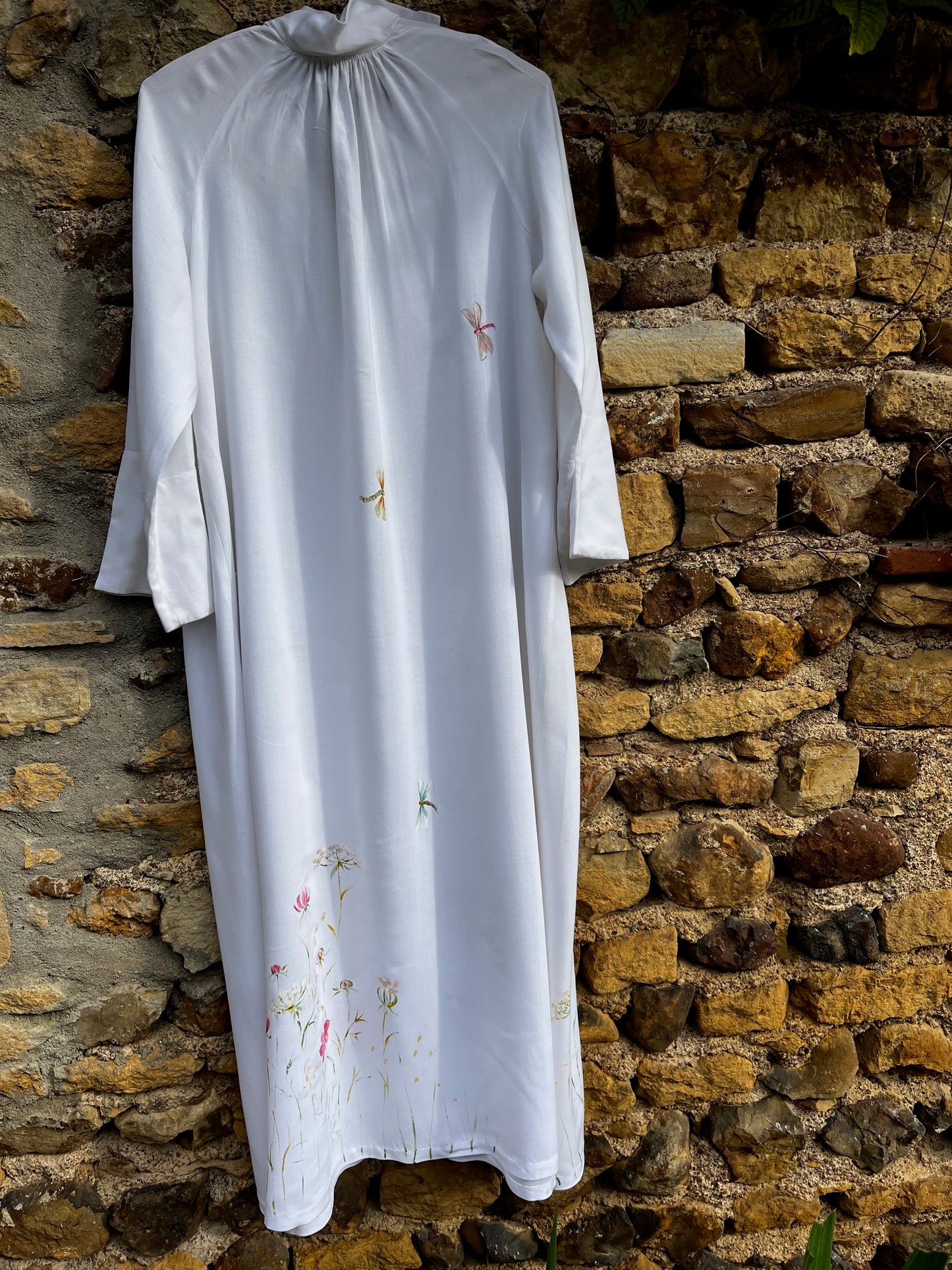 Aube ancienne blanche peinte à la main, style tunique vintage