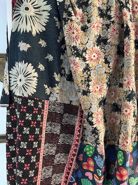 Kantha réversible artisanal pour déco bohème chic et éthique