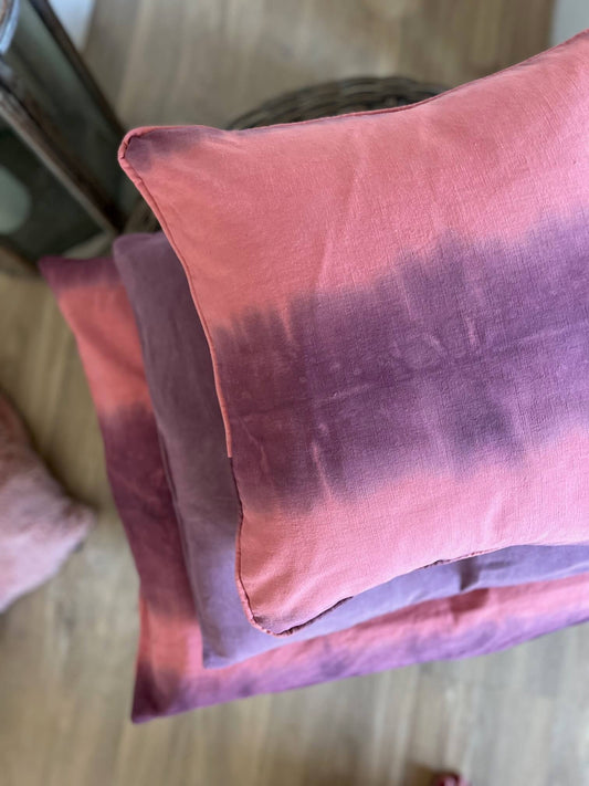 Housse de coussin lie de vin 40x40 cm en lin naturel – vue de face