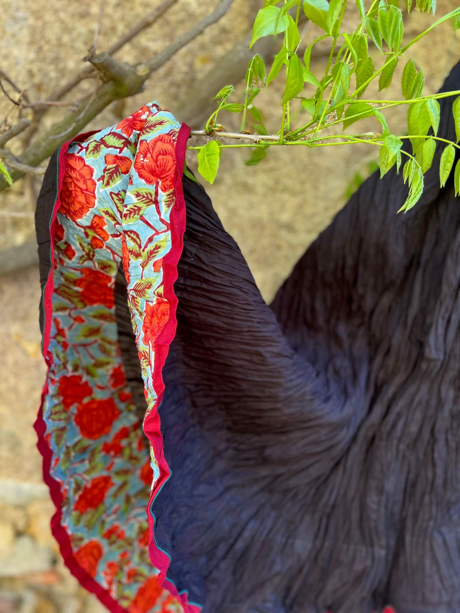 jupe bohème noire femme fluide coton léger motifs floraux