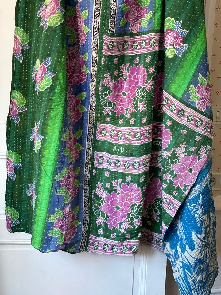 Couvre-lit indien Kantha vintage vert réversible en coton naturel