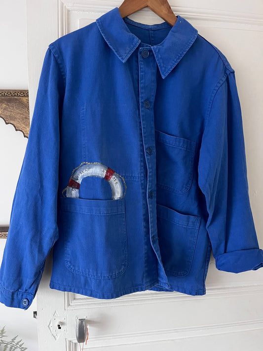 Veste bleu de travail marin vintage peinte à la main – face avant, vêtement artisanal français