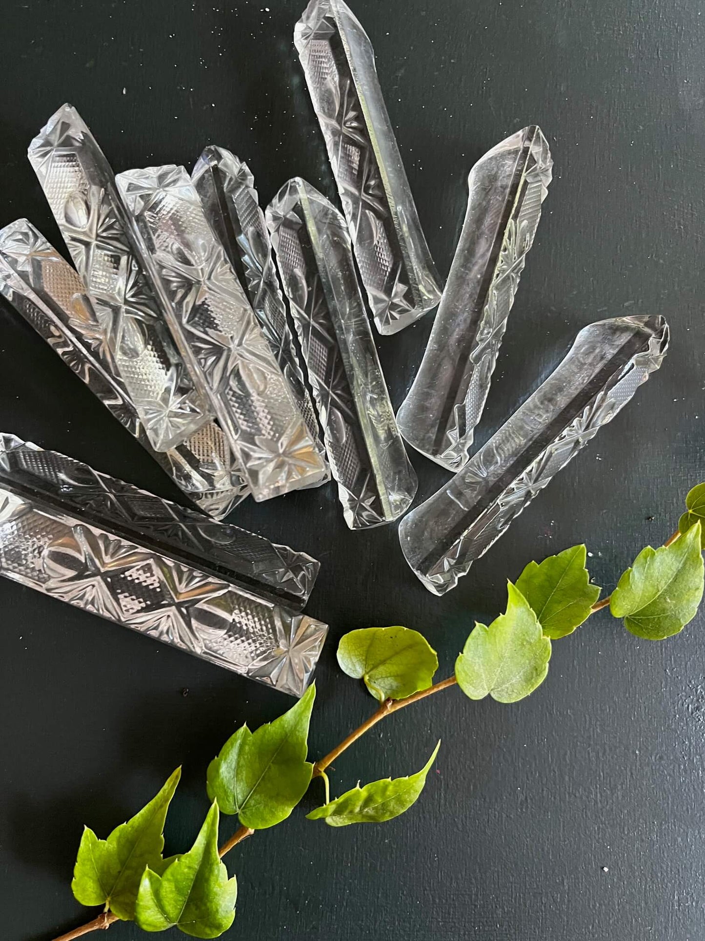 Lot de 10 portes-couteaux en verre transparent, art de la table français élégant, prix 29€