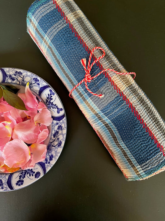 Lot de 6 sets de table en Kantha bleu faits main en Inde – déco bohème chic