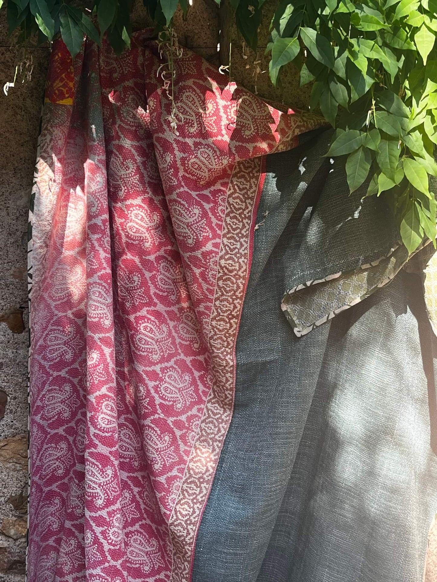 Plaid kantha indien pour décoration campagne chic et intérieur bohème