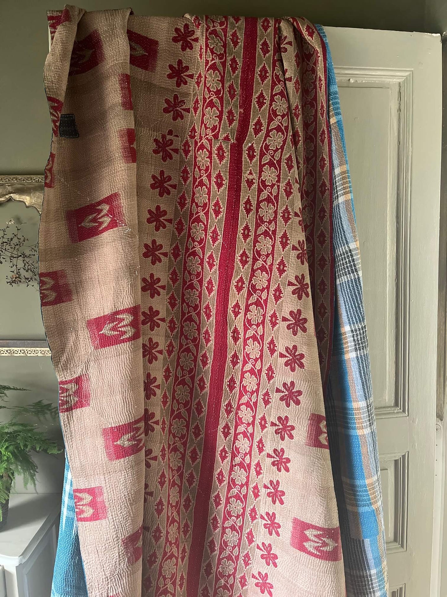 Plaid kantha vert artisanal réversible pour lit ou canapé