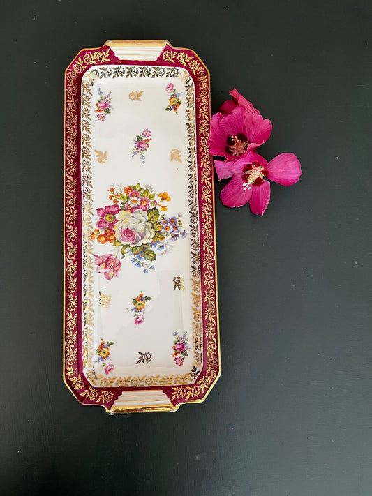 Plat à cake vintage en porcelaine blanche, vaisselle ancienne française art de la table