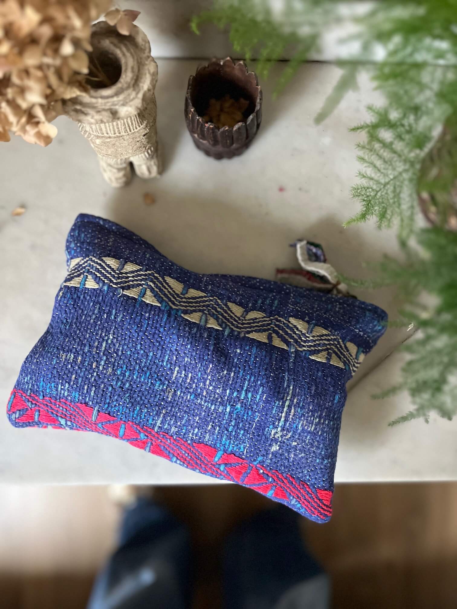 pochette indigo en kantha
