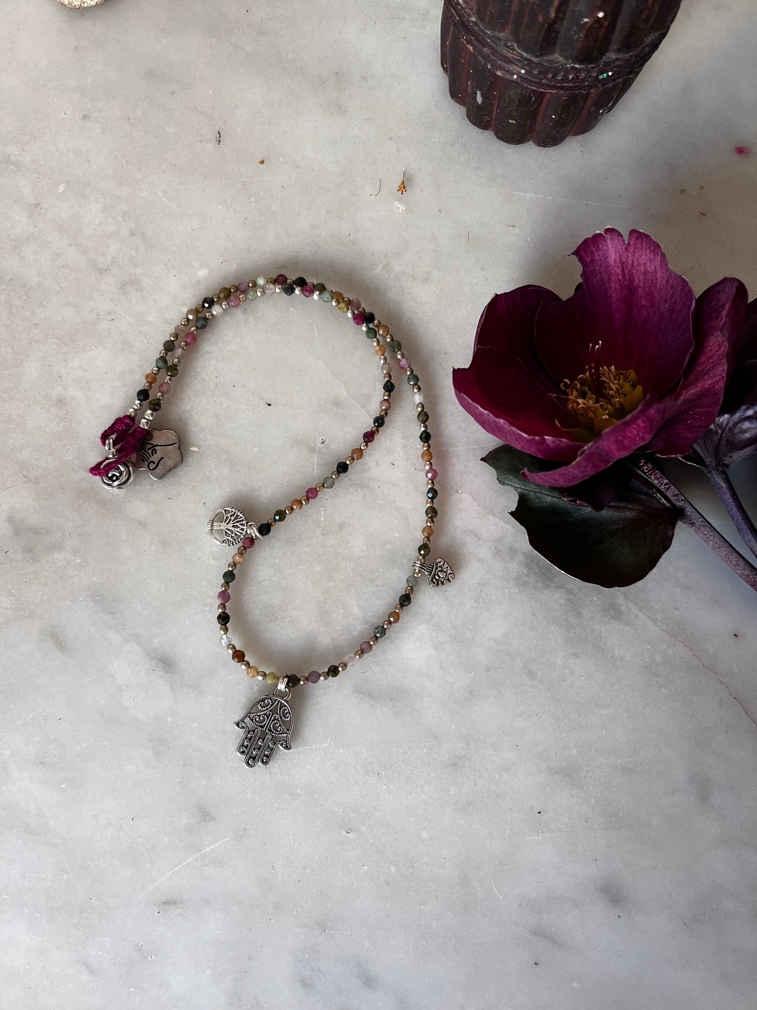 Sautoir artisanal en perles style bohème chic