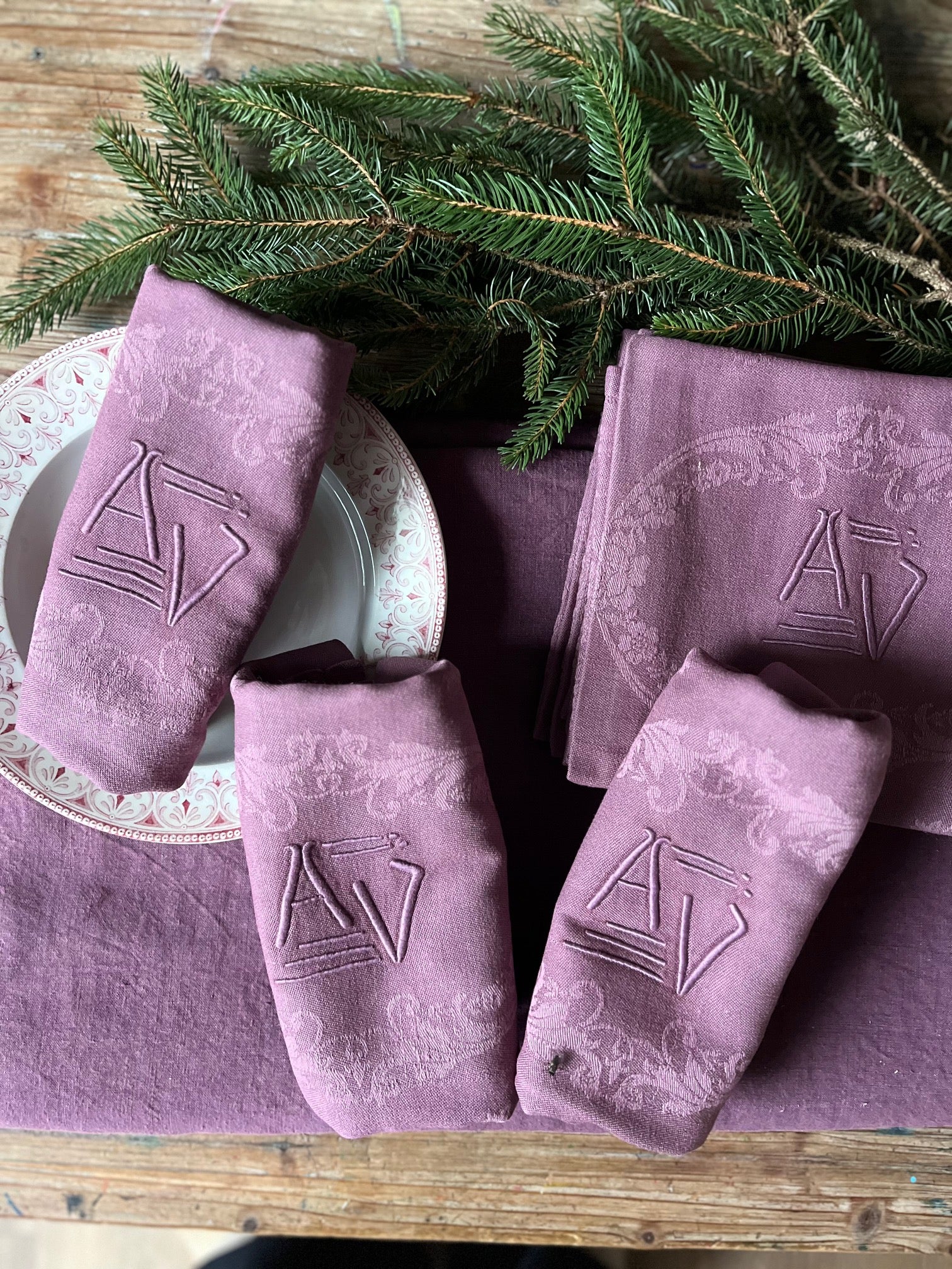 Serviettes vintage en coton ancien teintes artisanalement