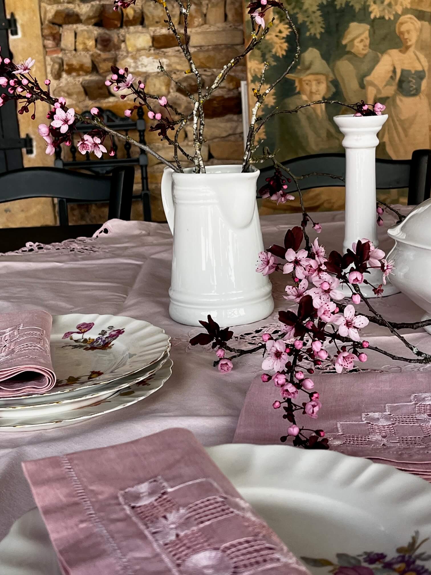 Serviettes anciennes en lin rose poudré