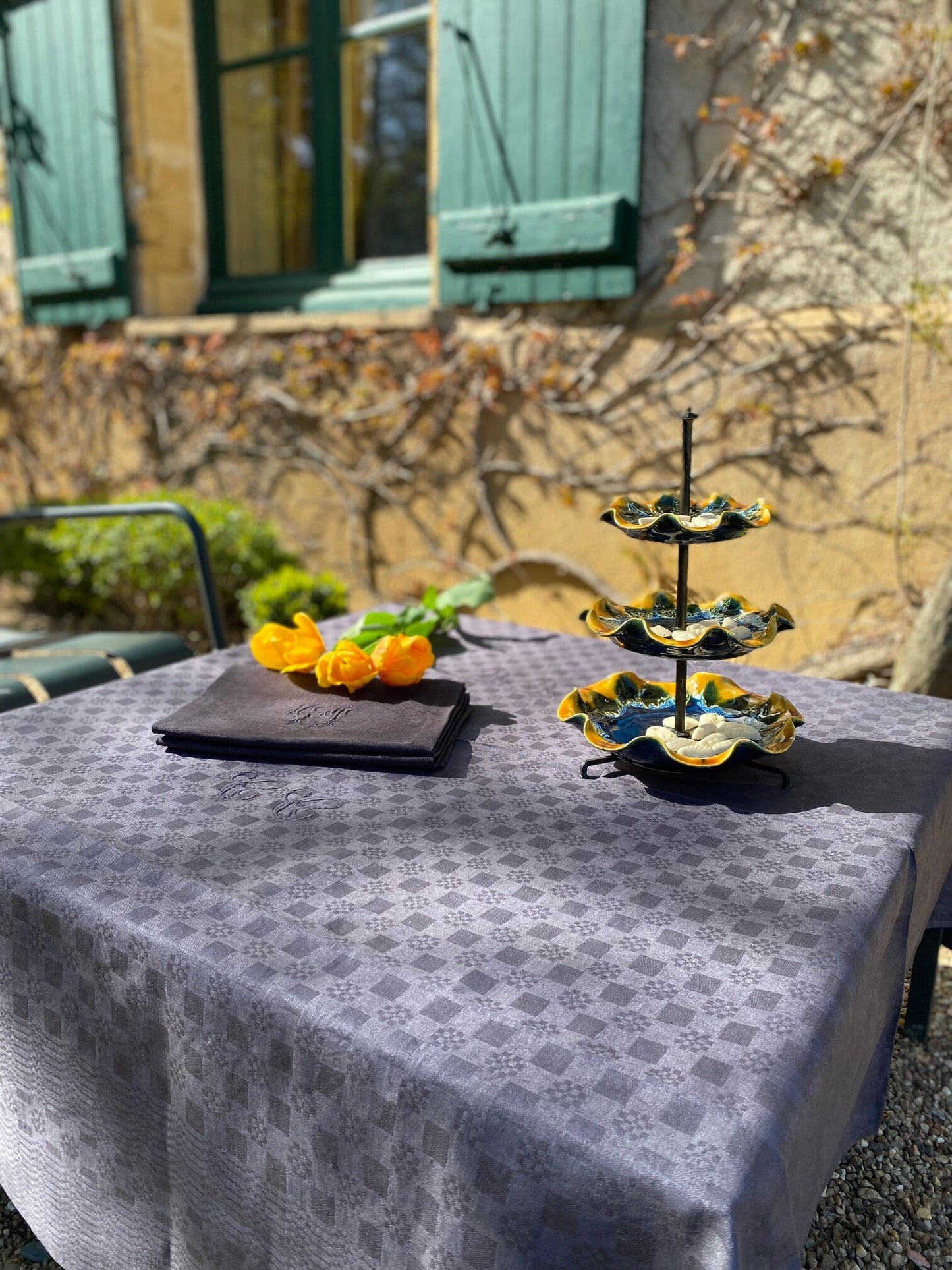 Serviteur Vallauris ancien, vaisselle en céramique pour dessert ou décoration