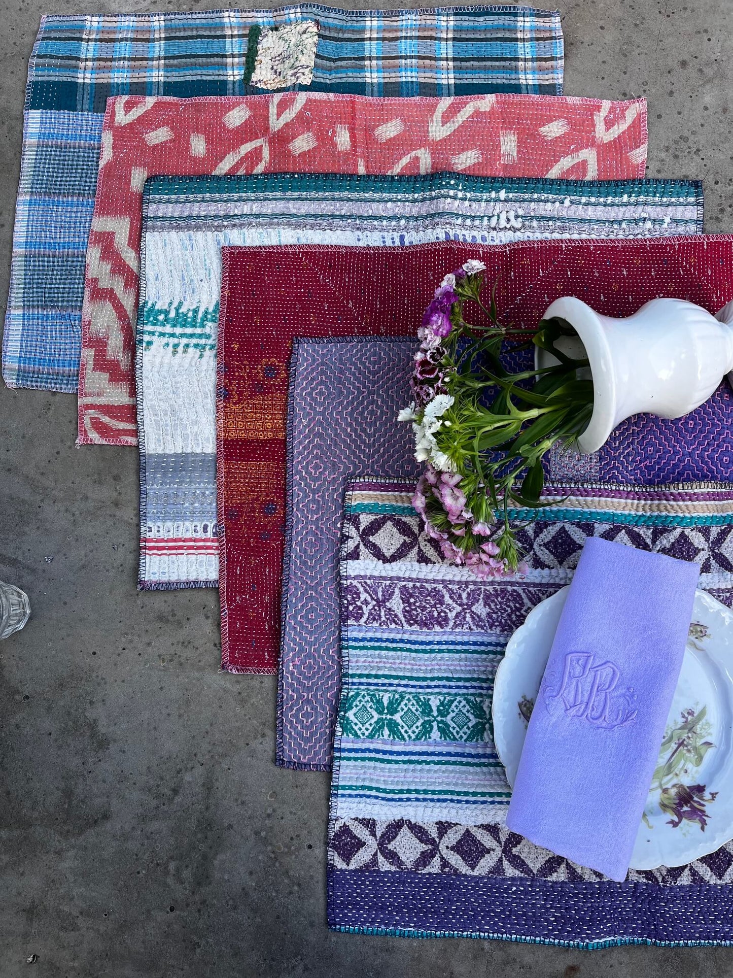 Set de table réversible en textile indien coloré