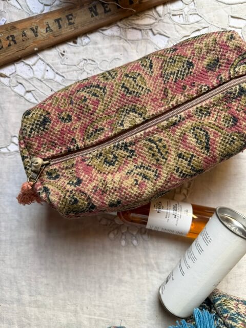 Grande trousse de toilette Constance en coton vert et terracotta à motifs floraux