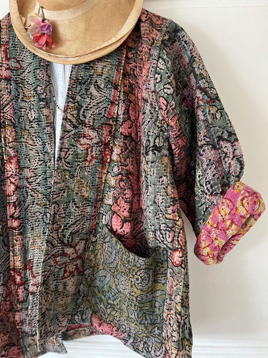 Veste Kantha bohème femme en coton recyclé pièce unique